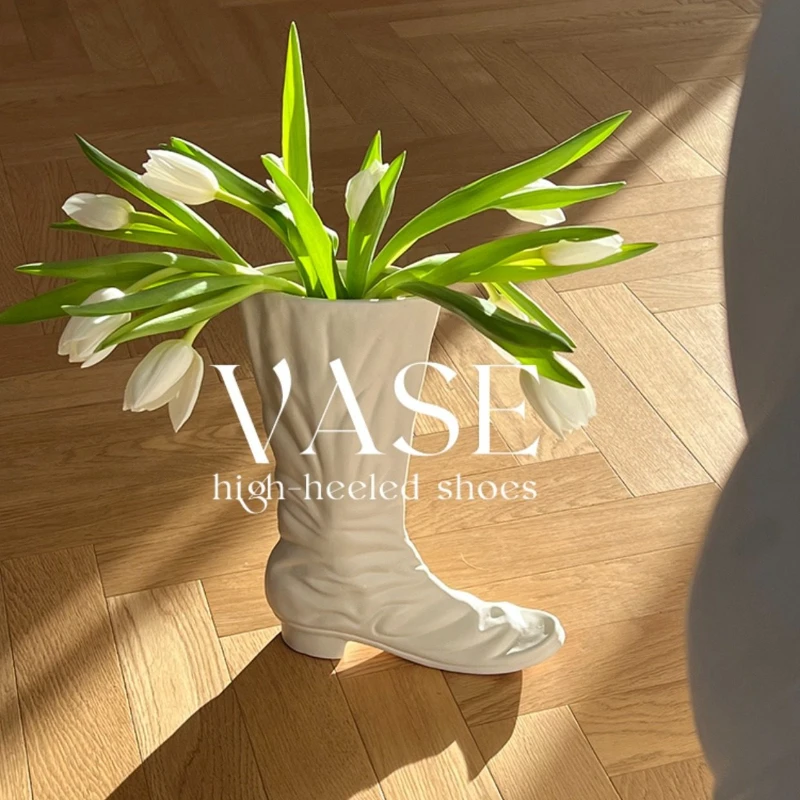 Creative Ceramic Vase,White Boot-Shaped Arrangement Decor,Unique Home Living Room Decoration,Novelty Housewarming Gift