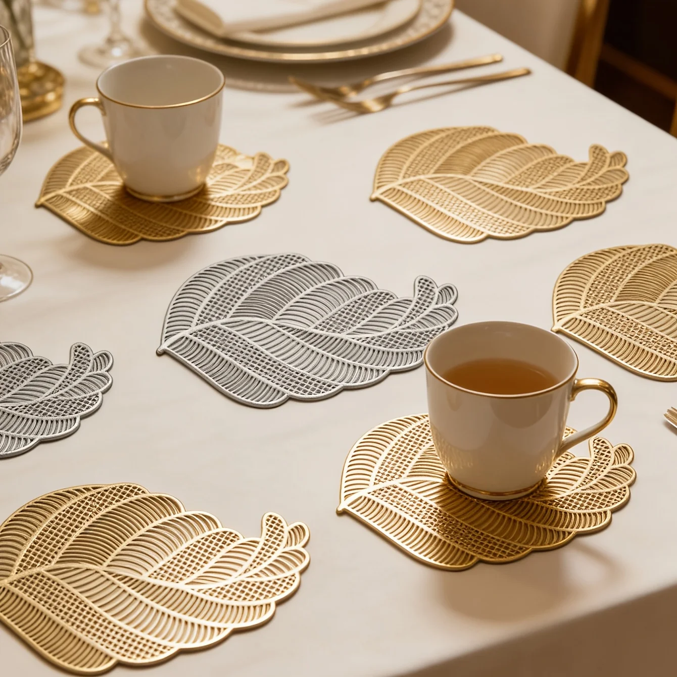 6pcs Iris Leaf PVC Foil Coasters, Teacup Heat Pads, Table Decor, Desktop Protector, Style Cup Holders for Home Kitchen Tea Room