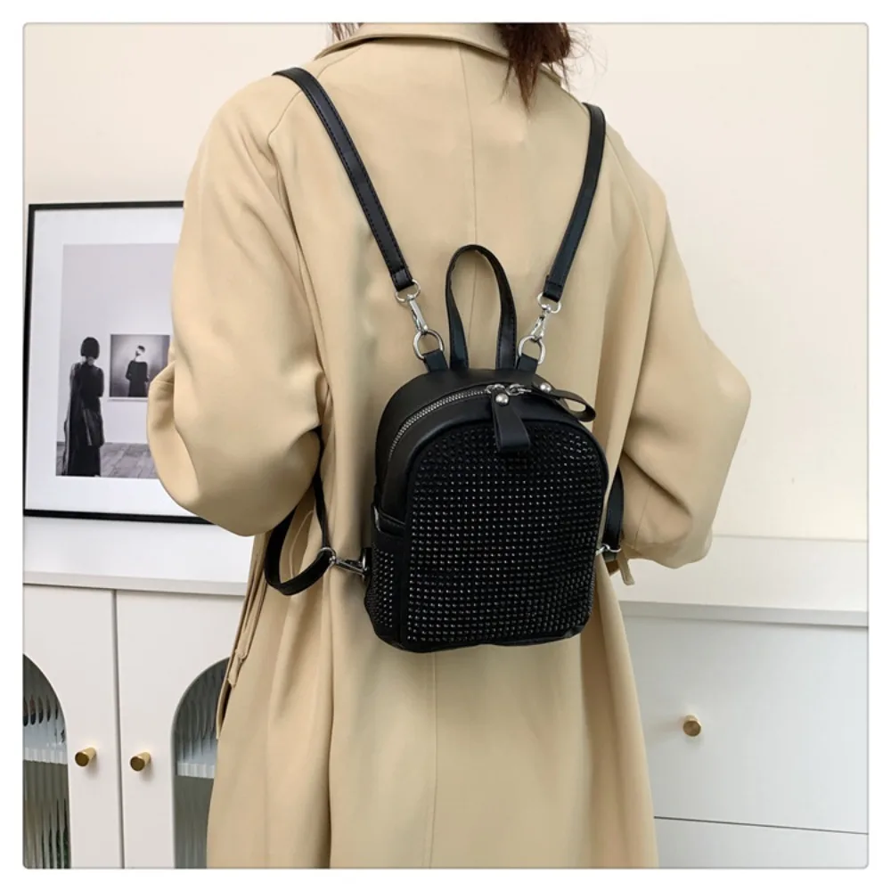 Zaino femminile PU piccole ragazze adolescenti moda per il tempo libero borsa a tracolla con cerniera zaino da donna ad alta capacità Mini zaino da