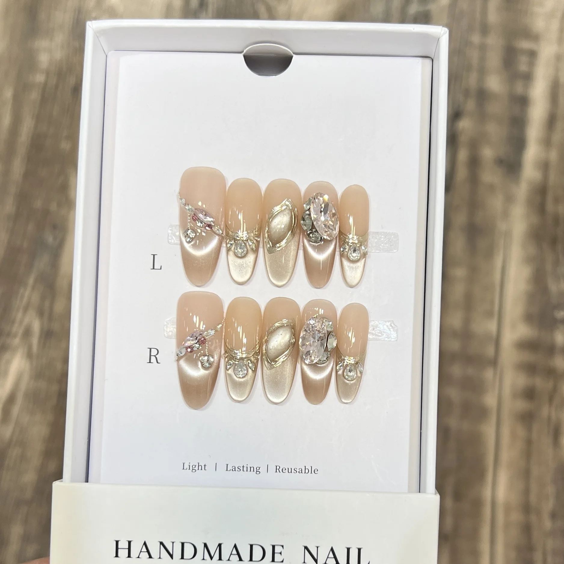 

10pcs Luxury Rhinestone Handmade Nails Cat-Eye Nude Shimmer Press on Nail Long Almond Full Coverage Nail Tips for Women&Girl