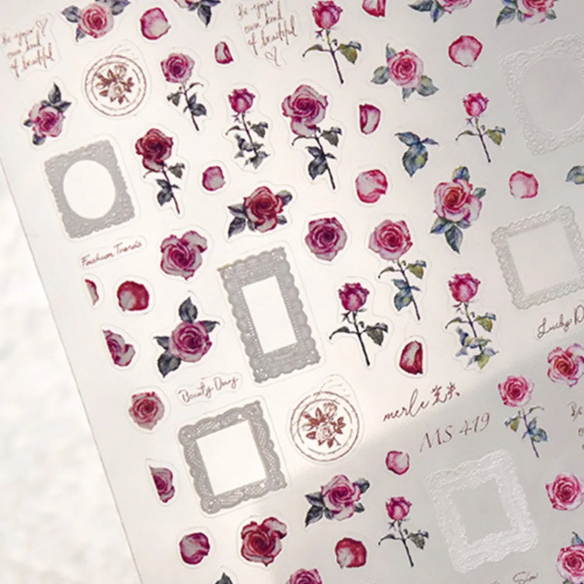 1 Uds 5D Simple tinta roja rosa Floral pegatinas para decoración de uñas flor roja rosa Beatuy decoraciones de uñas calcomanías autoadhesivas deslizador DIY