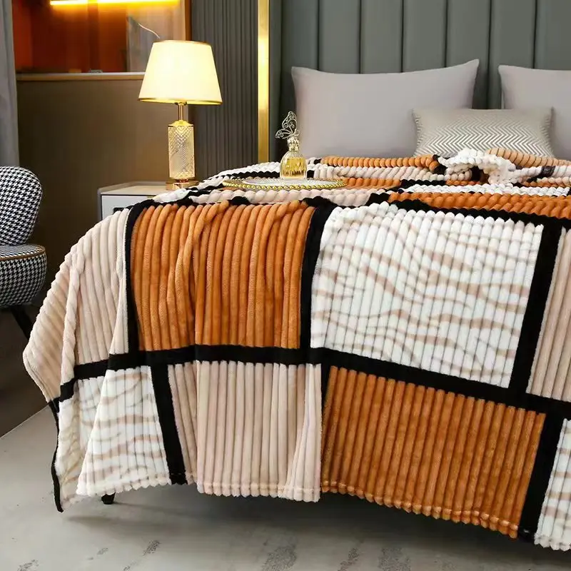 New Geometric Grid Printed Blanket Milk Velvet Plush Blanket Casual Office Thin Blanket Machine Washable Plaid Blankets