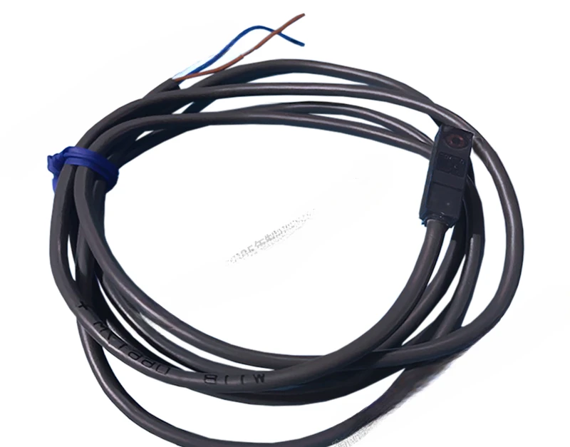 Proximity switch E2S-W11 W12 W13 W14 Q15 Q16 Q23 24 25 W26