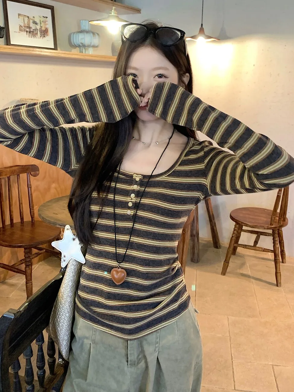 Women's Slim Fit Striped T-Shirt Button up Low U Neck Long Sleeve Autumn Winter New Style Fashion Design Casual Inner Wear