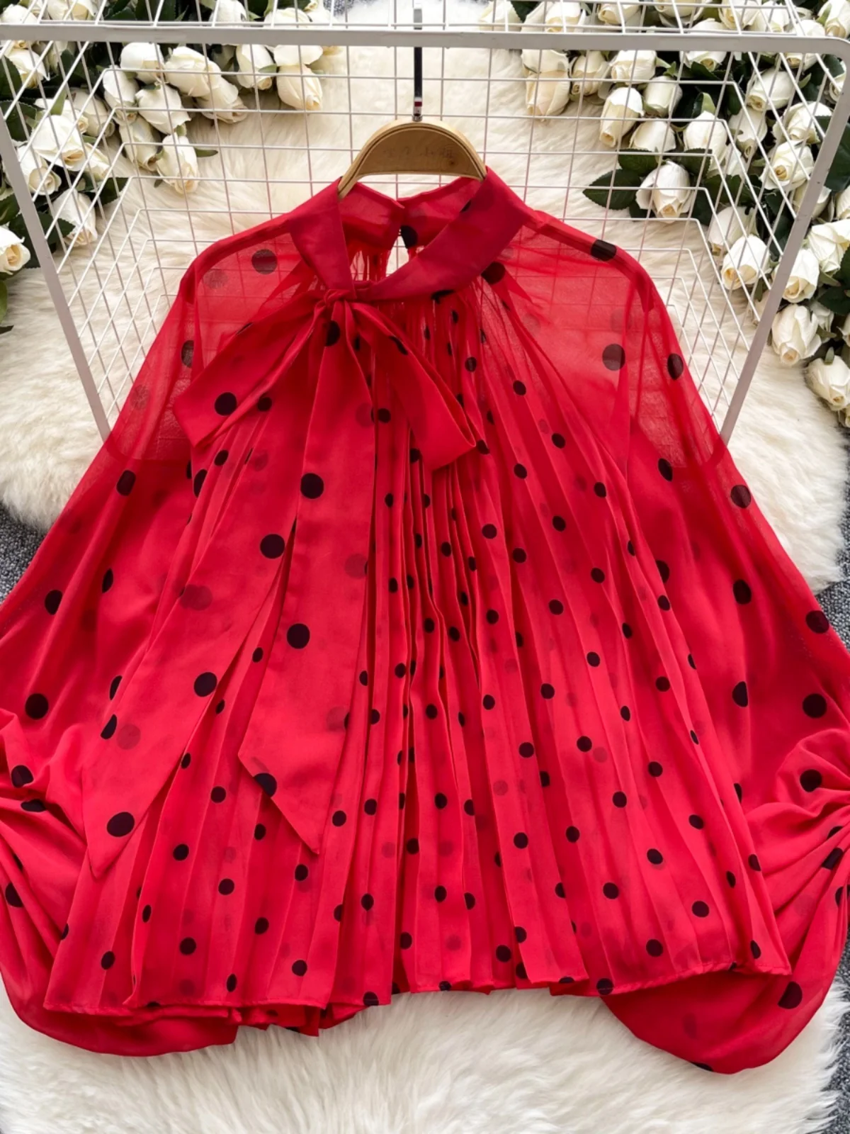 

Женская шифоновая блузка в горошек с узлом и рукавами-фонариками, модная весенне-осенняя блузка в корейском стиле, свободного кроя, с длинными рукавами