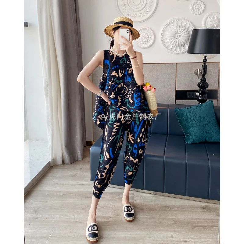 

Pleats Pleated Printed Summer New Pants Set Women Pleats Van Class Temperament Undershirt Harlequin Pants Two-piece Set Clothing