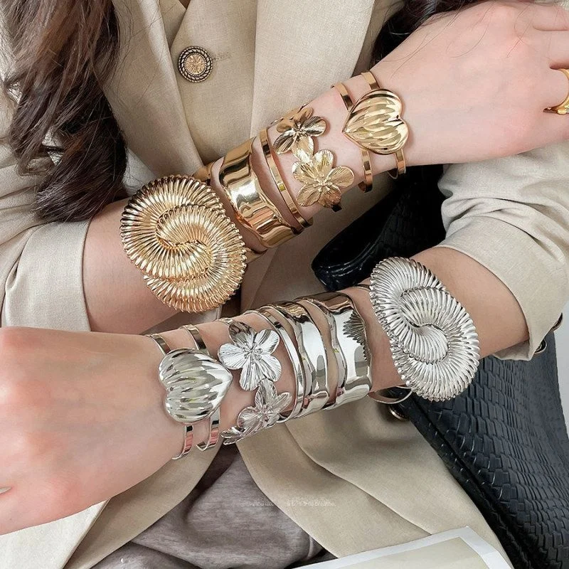 

Fashionable Geometric Open Hand Bracelet Gift Metal Luxury Minimalist Design Sense Fashion Jewelry Lightweight Luxury Feel