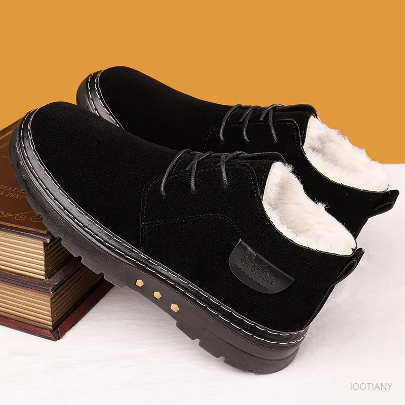 Plus Size Inverno Novo Casual Comfortabele Katoenen Schoenen Rollenspel Antiderrapante Quente Herenschoenen Modo Pluche Herenlaarzen