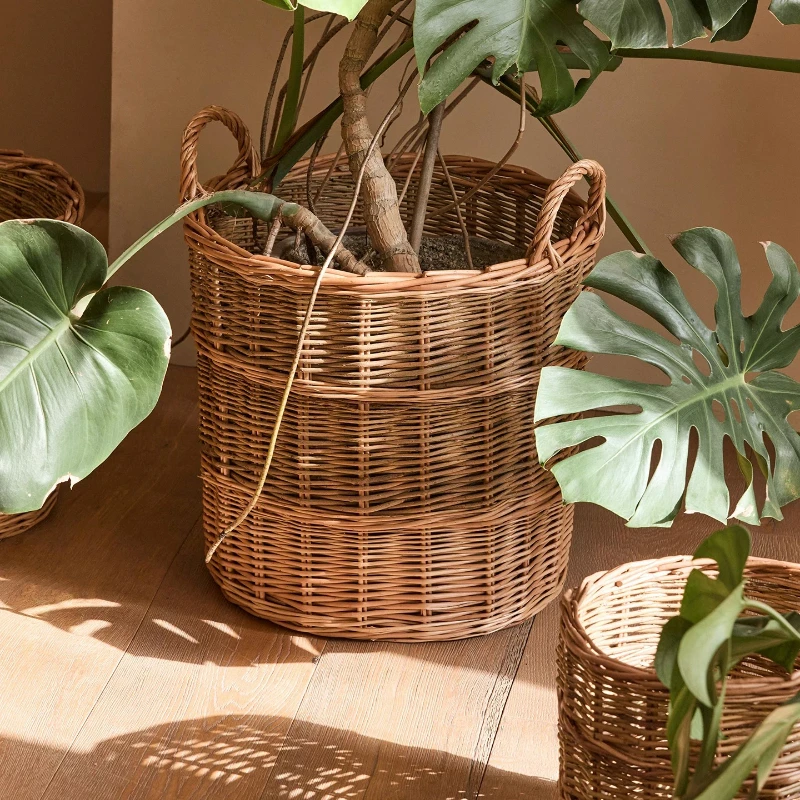 Handmade Rattan Planter for Balcony Large Woven Flower Basket for Living Room Floor Standing Plants Pot Rustic Natural Decor