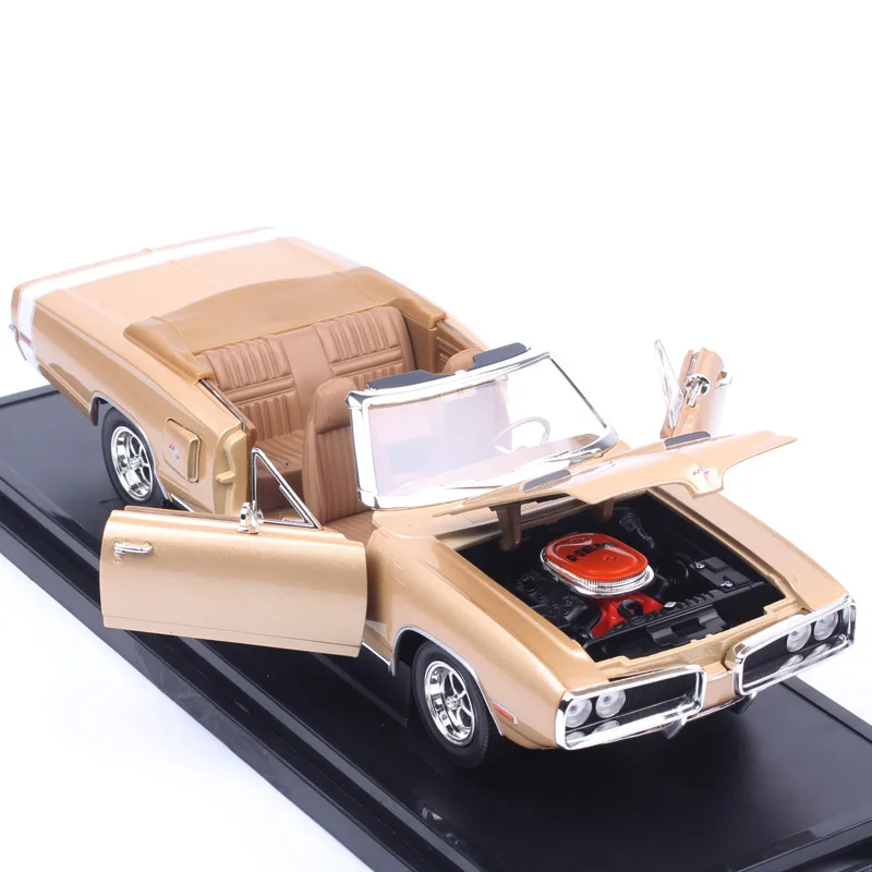 Yatming 1:18 Scale Large Classic 1970 Dodge Coronet R/T Convertible Automobile Metal Diecast Model Vehicle Car Toy Golden Gift