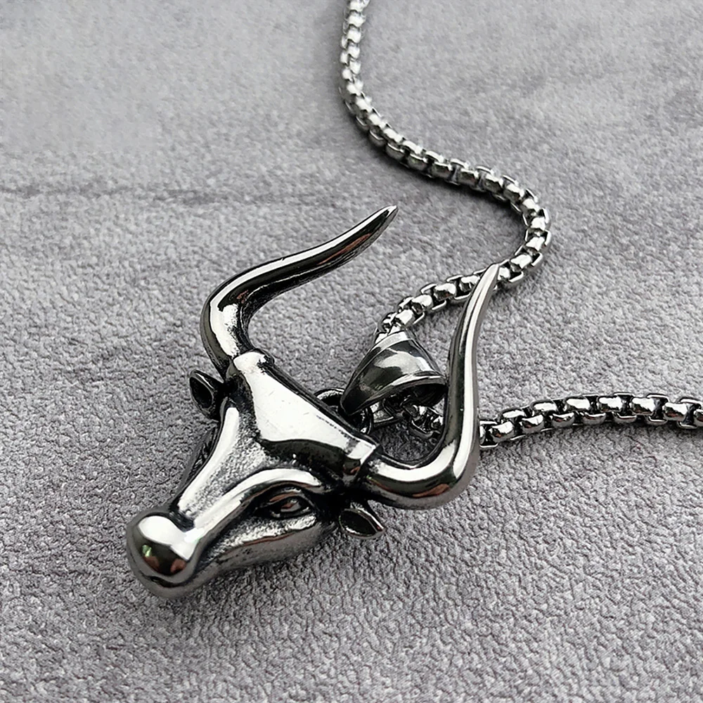 

Punk Hip Hop Bullfight Bull Head Pendant Necklace Men Fashion Biker Stainless Steel Bull Head Necklace Jewelry Creative Gifts