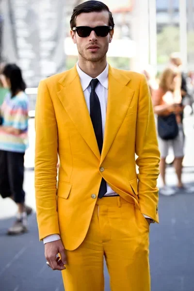 2024 kostum kualitas tinggi Homme Yellow High street pria setelan pantai pernikahan setelan untuk pria pesta penuh warna Prom Blazer 2 potong Tuxedo