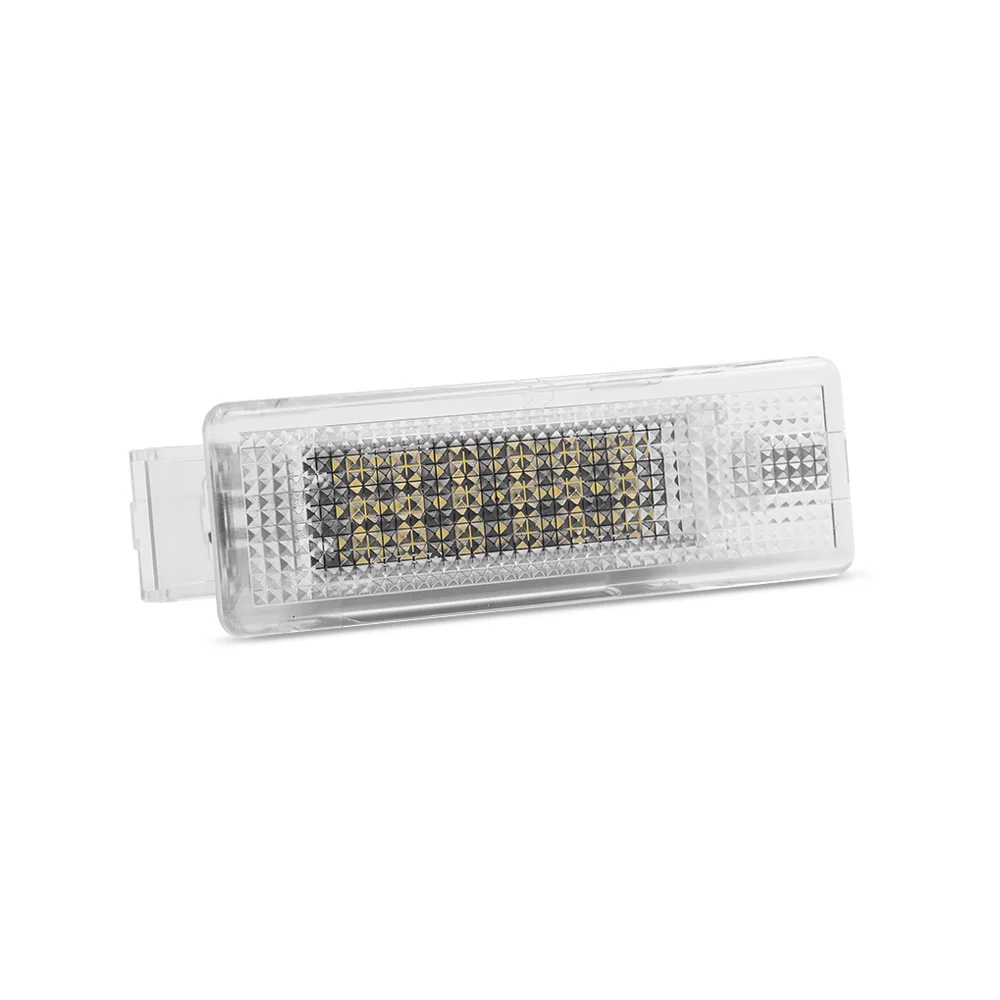 Nuovo 1PC Bianco 18 SMD LED Bagagliaio Tronco Luce Interna Per VW GOLF 5/6/7 MK5 Mk6 MK7 V/VI/VII Jetta Passat Touran