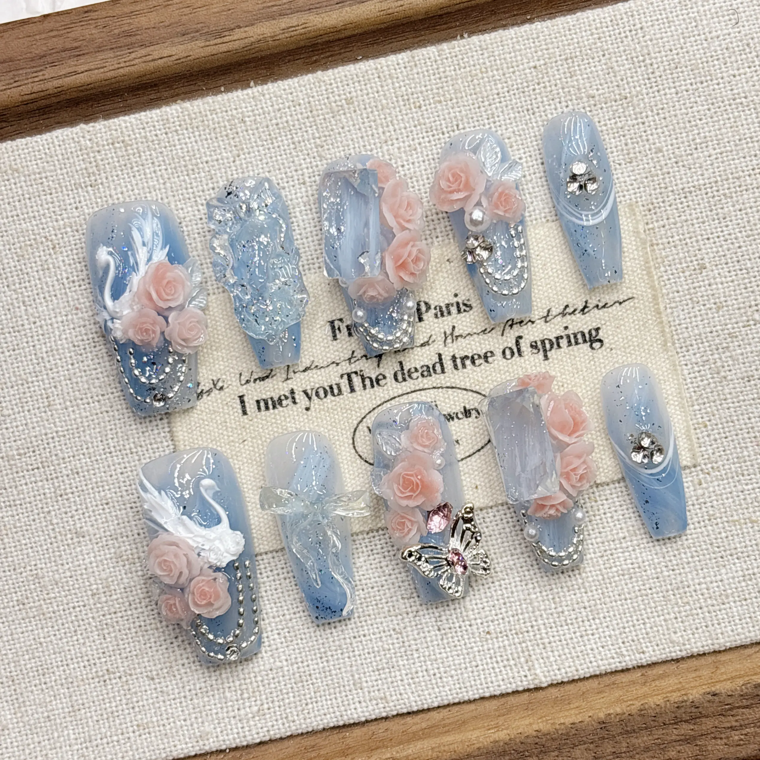 Unhas Postiças Ice Blue Swan L - Nail Art Laki Laki avaliação e preço