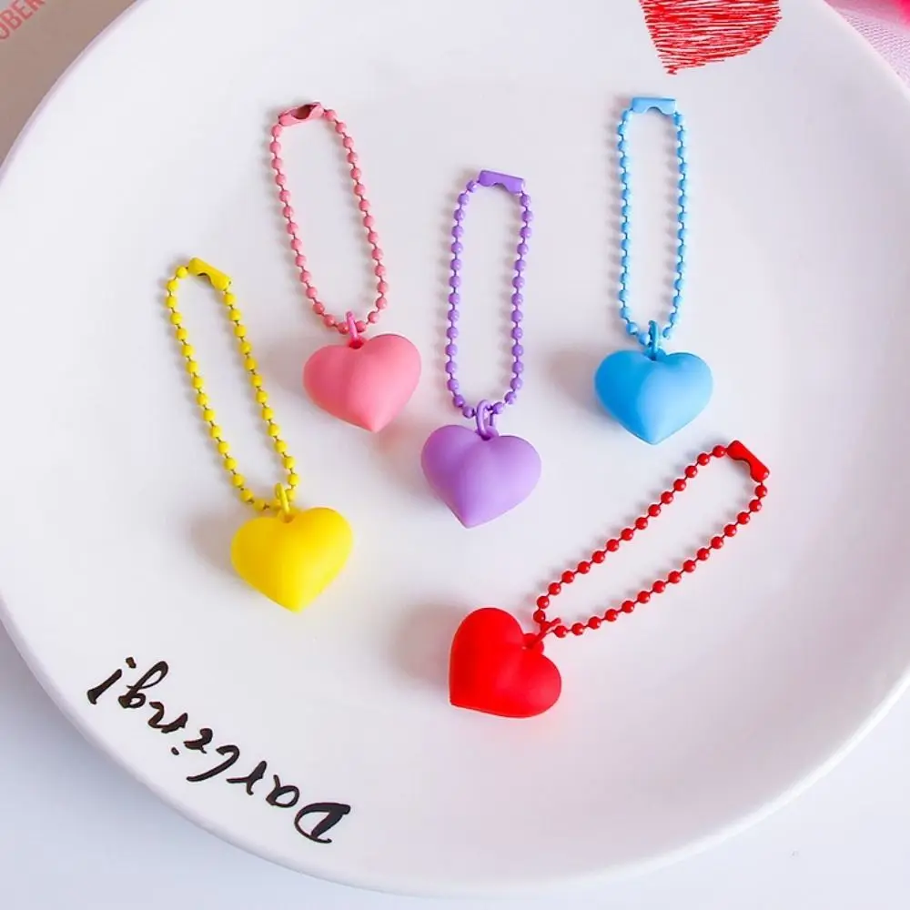 Cute Y2K Colorful Heart Keychain Kawaii Korean Silicone Heart Keyring Sweet Dopamine Candy Color Heart Pendant Earphone Case