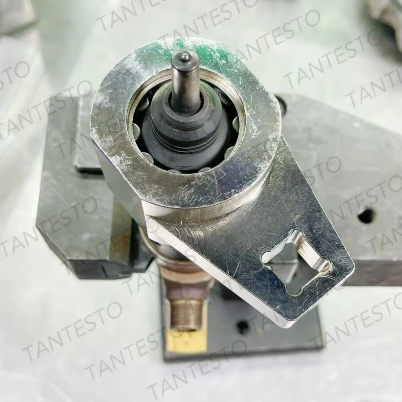 For Volvo wrench oil nozzle cap wrench   Oil inlet reducer screw