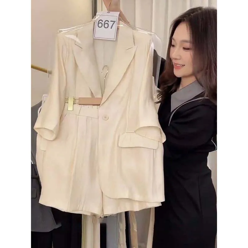 French Minimalist Fashion Sets Women's Spring Summer 2026 New High-end Thin Temperament Suit Jacket Shorts Two-piece Suit view 2