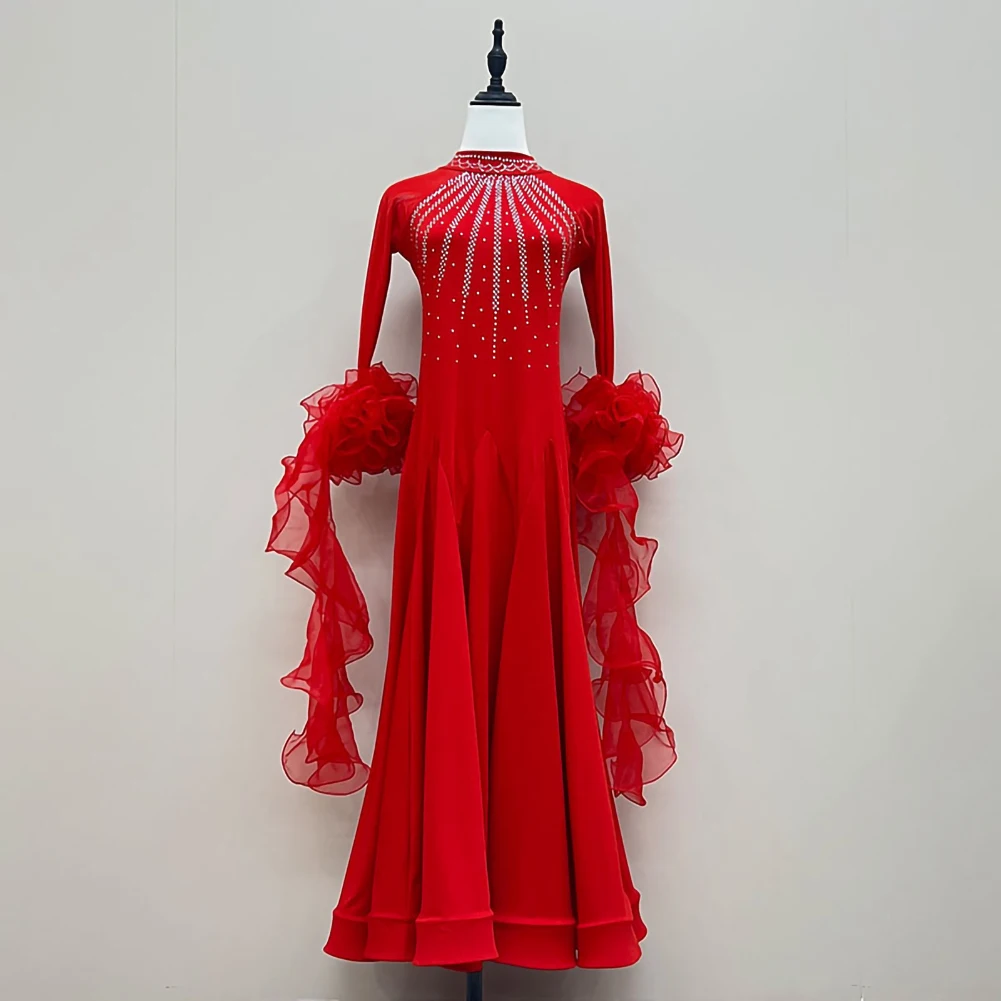 女性用レッドワルツ社交練習ドレス、ストラップ付きアップルグリーンモダンダンス長袖競技用ラインストーン付き新作ドレス