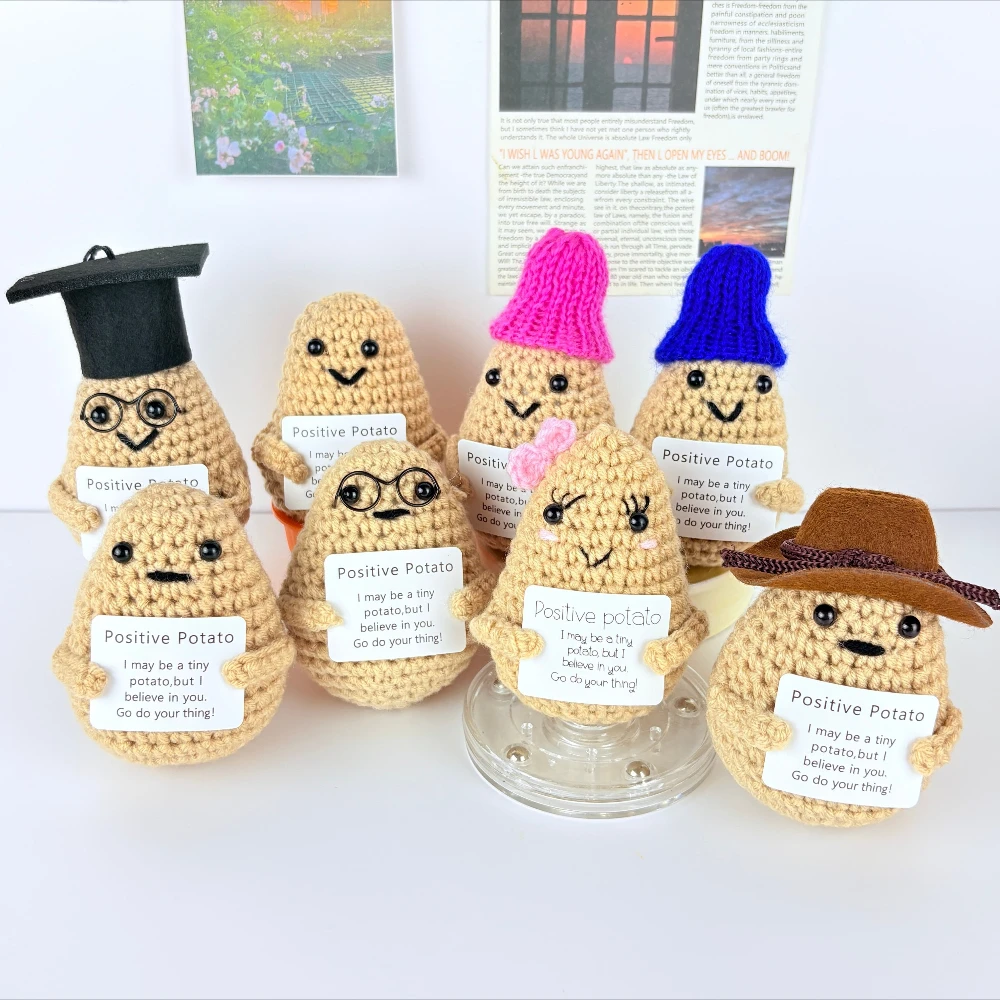 Nouvelle Poupée en Peluche Tricotée à la Main en Laine, Mini Format de Poche, Motif Pomme de Terre Positive Énergie, avec Carte, Cadeau Amusant de Noël, Décoration pour la Maison et la Chambre