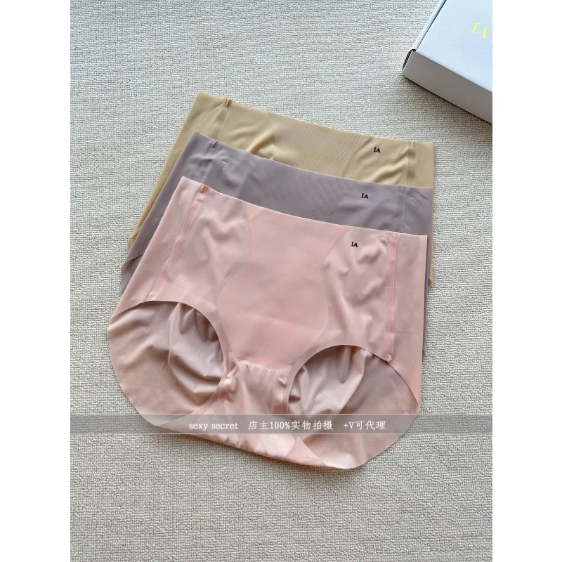 

Ladies La New Style Traceless Nude One Piece Mid High Waist Ice Silk Girls' Underwear No Clip Quick Dry Three Pack