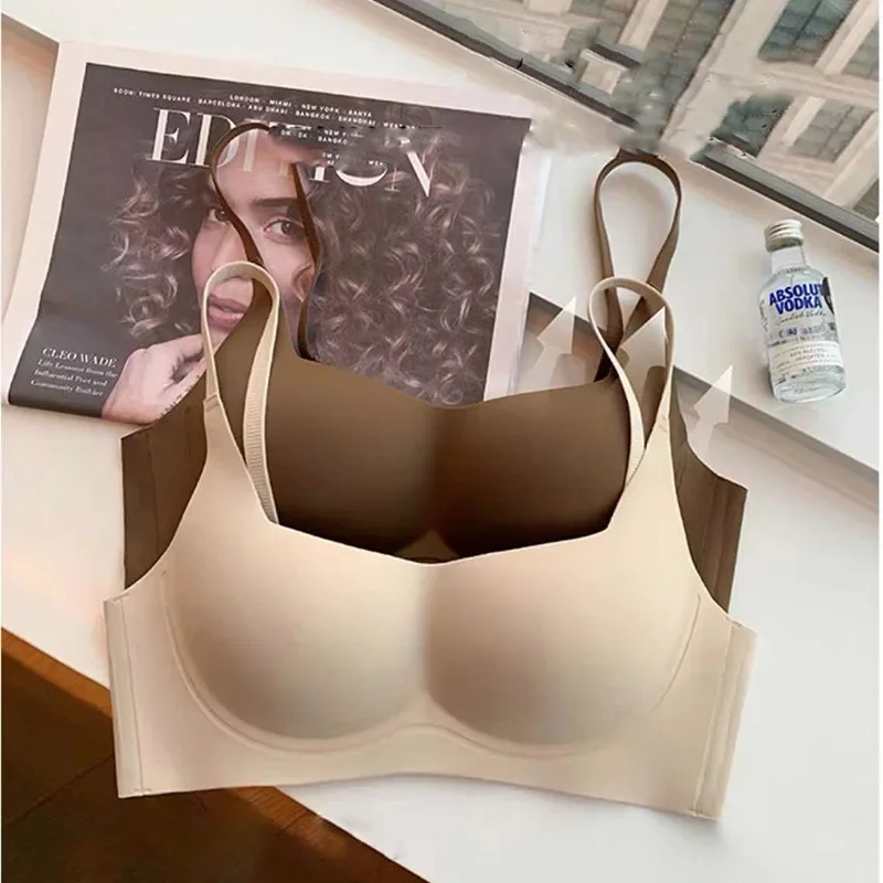 Seamless Cloud-like Nude Underwear Women's Small Breast Push-up Soft Support Wire-Free Breast-Reducing Bra