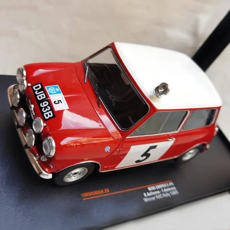 IXO 1:18 Scale MINI COOPER S #5 1965 Alloy Car Model Static Collection Decorated Holiday Gifts Toys Souvenir Gift