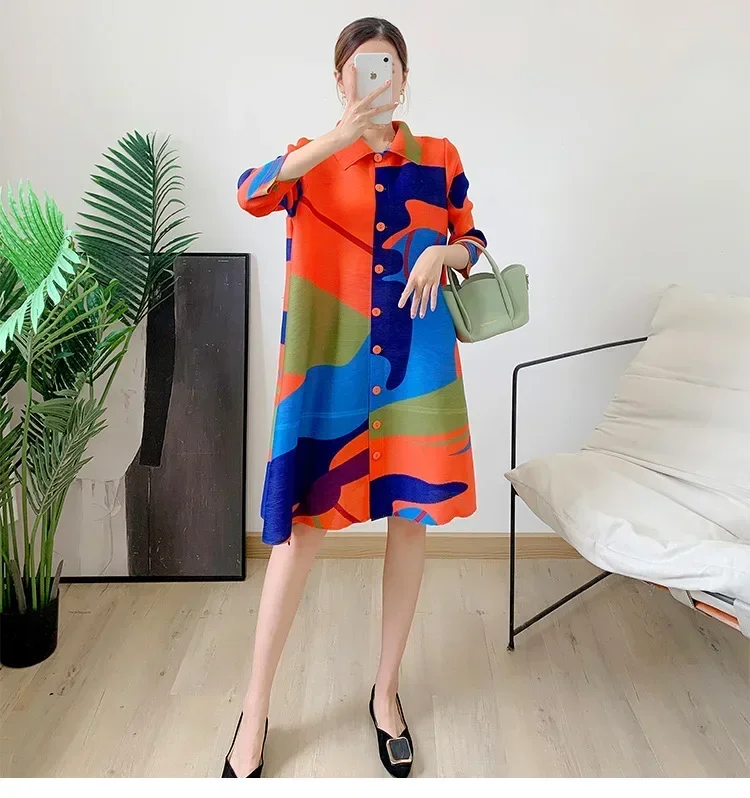 YUDX Miyake Wrinkled Collar Jacket Early Autumn Temperament Large Size Belly Covering Dress Medium Length Printed Cardigan 2024