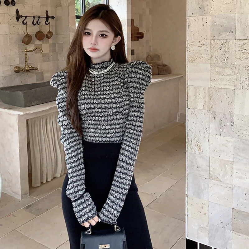 Y2K Striped Women T Shirts Korean Elegant Slim Turtleneck Female Casual Tees Autumn Puff Sleeve New Chic Ladies Crop Top