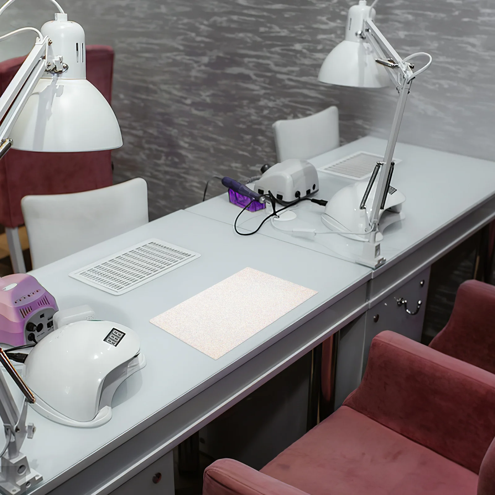 

Beautiful Pink Nail Art Rhinestone Table Mat Durable Cushion for Salon School Artist Home Decoration Nail Art Table Mat