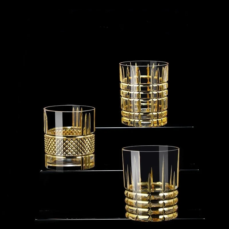 Luxury gold-tracing whisky glass home upscale foreign wine glass European hammer beer glass thickened crystal