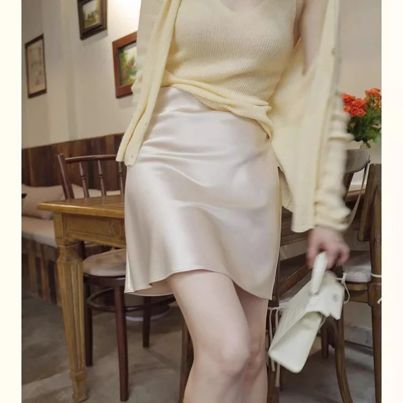 

Hot Sale Lady High Waist Acetate Skirts Women Slim Fit Thin Party Dress Girls Classic Fashion Elegant A-Line Skirts