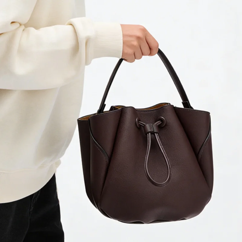 

Брендовая сумка-ведро на шнурке, однотонная, простая, повседневная, через плечо, новая городская сумка-тоут с внутренней сумкой, женская сумка на плечо