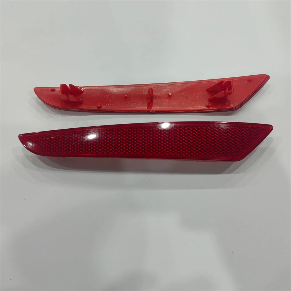 

​For Seat Leon 5F 2013~2017 5F0945105F 5F0945106F Car Rear Bumper Reflector Light Red Lens Brake Stop Turn Signal Lamp Taillight