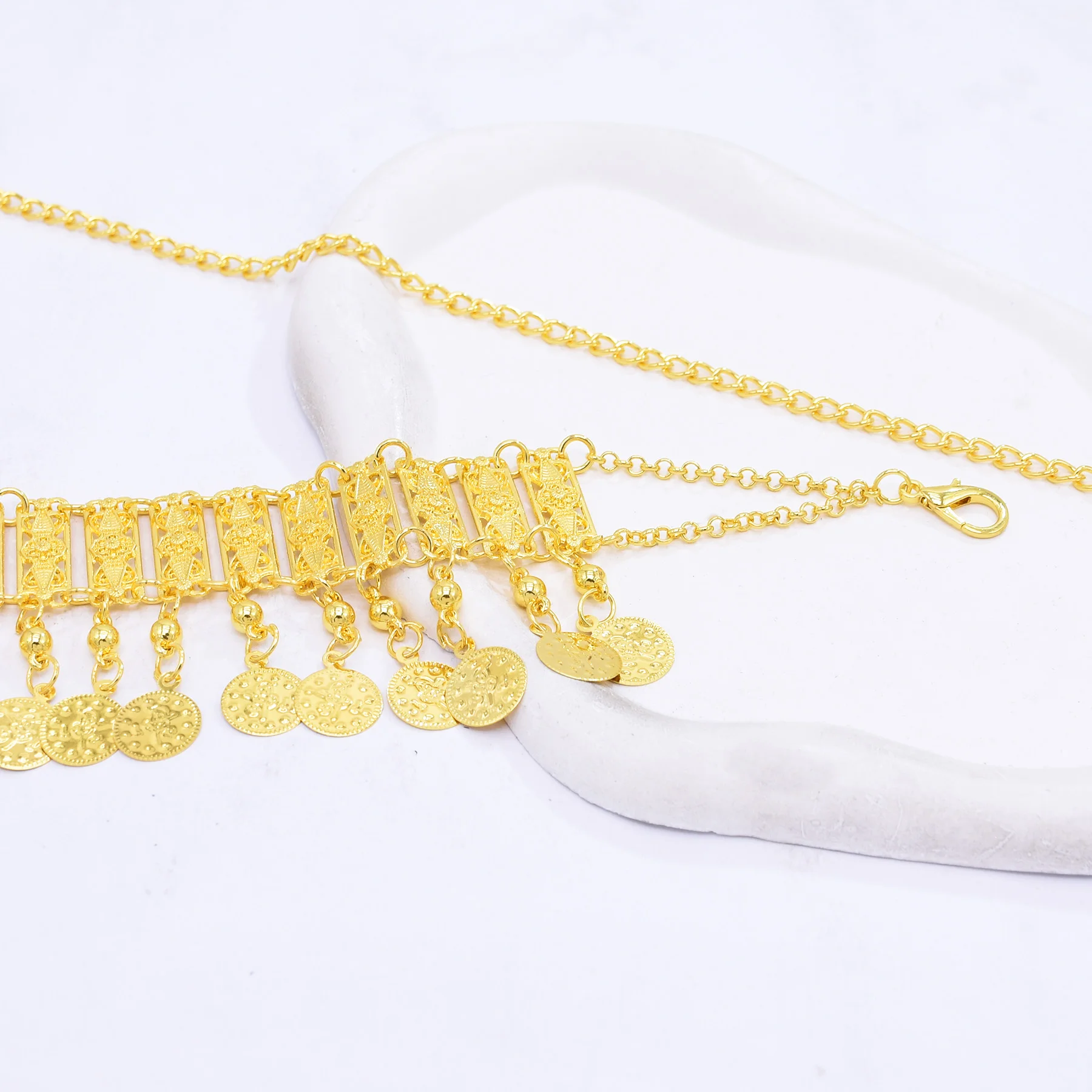 European and American Vintage Charming Light Luxury Golden Metal Patterned Round Disc Bell Tassel Alloy Waist Chain for Women