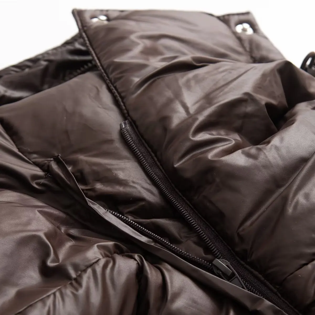 سترة نسائية بنية اللون بياقة واقفة منتفخة للخريف والشتاء، بسيطة ودافئة وفضفاضة، سترات بأكمام طويلة وسحاب وأزرار خارجية