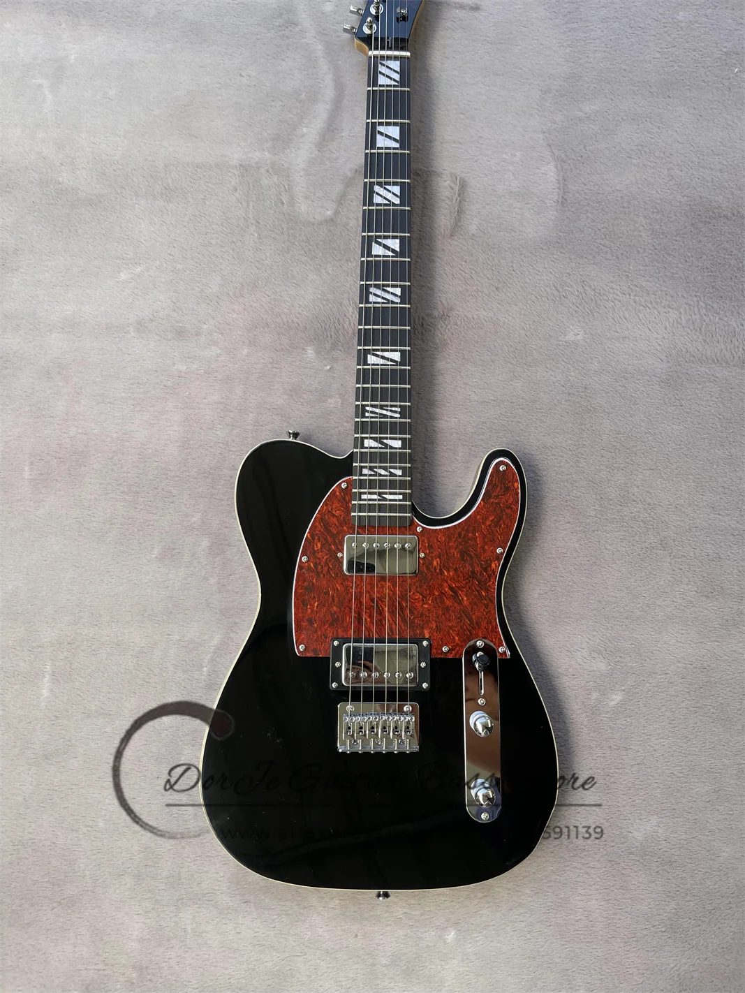 Black Electric Guitar Solid Body White Binding HH Pickups Fixed Bridge Red Tortoise Shell Rosewood Fingerboard 22 Frets