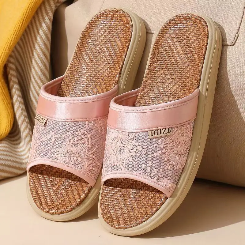 Summer Woman's One Word Flat Sole Cool Rattan Grass Slipper Soft Sole Non Slip Breathable Home Linen Floor Slipper
