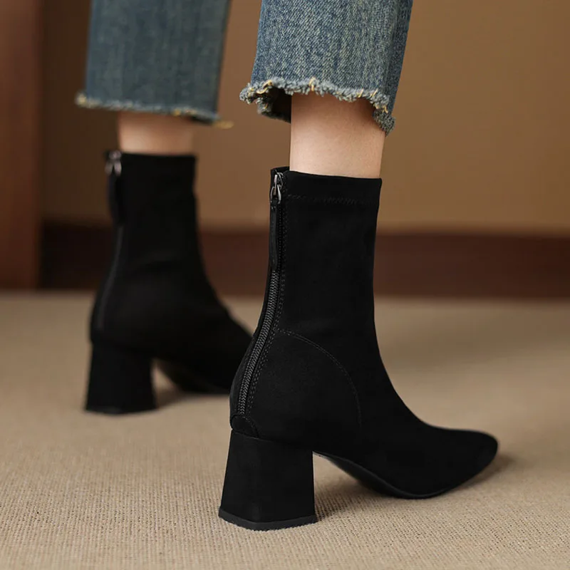 المرأة الجلد المدبوغ حذاء من الجلد ساحة تو كعب متوسط لينة مريحة سيدة أحذية الظهر زمم 2025 جديد وصول Phoentin FT4218