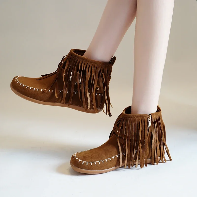 

Women's boots and short boots 2024 new autumn and winter fashion versatile flat bottomed tassel boots for women