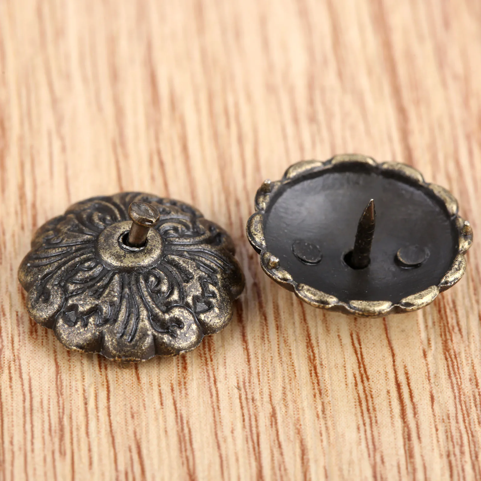 20 Sets Antique Furniture Upholstery Nail Tachas Jewelry Gift Case Box Door Sofa Decorative Tack Stud Pushpin Home Decor 15mm