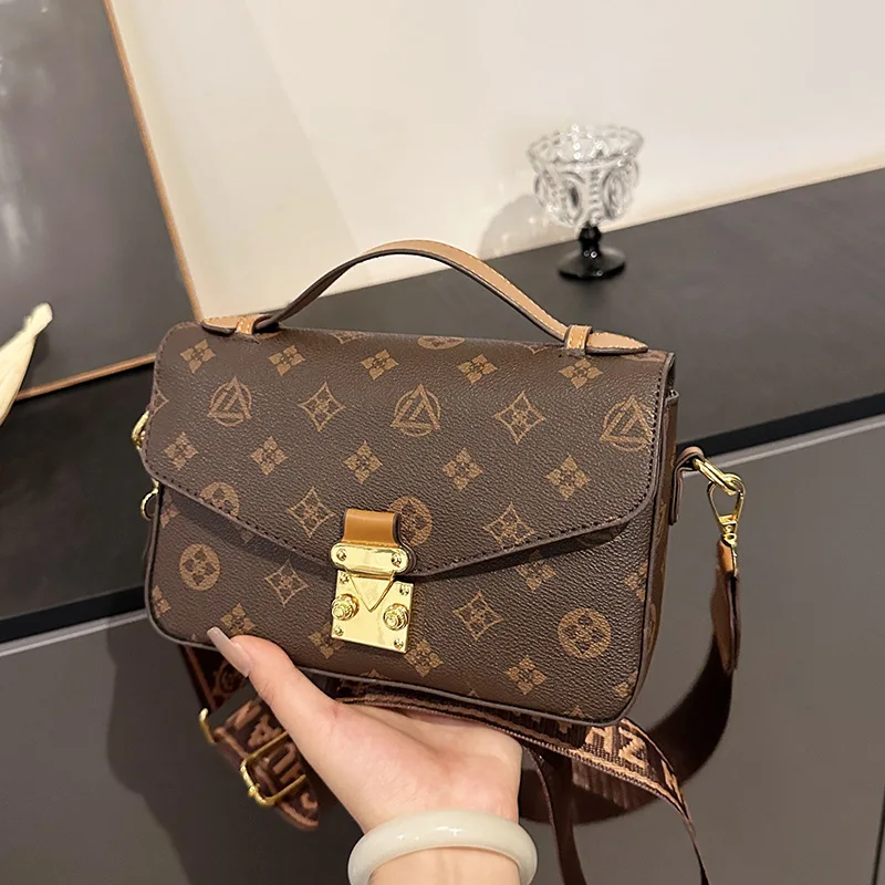 

Vintage Print Tote Bag Textured Shoulder Purse for Women Minimalist Crossbody Tote Versatile Day-to-Night Bag Chic Sling Bag​