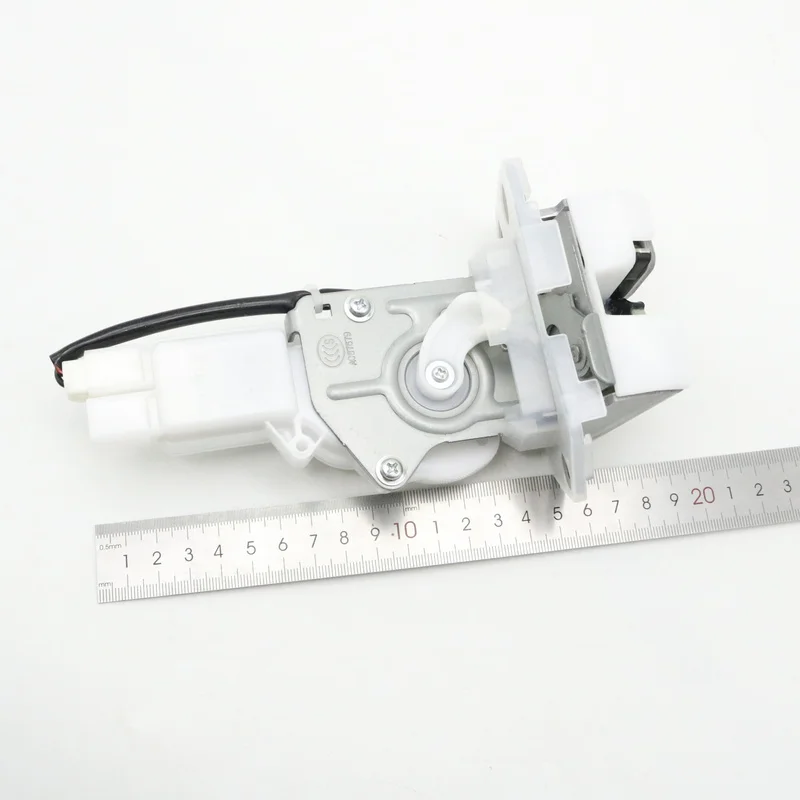 Car Rear Trunk Lid Lock Back Door  Electric Tailgate Latch  For Suzuki SX4 Mk1 2006-2013 Swift 2004-2017