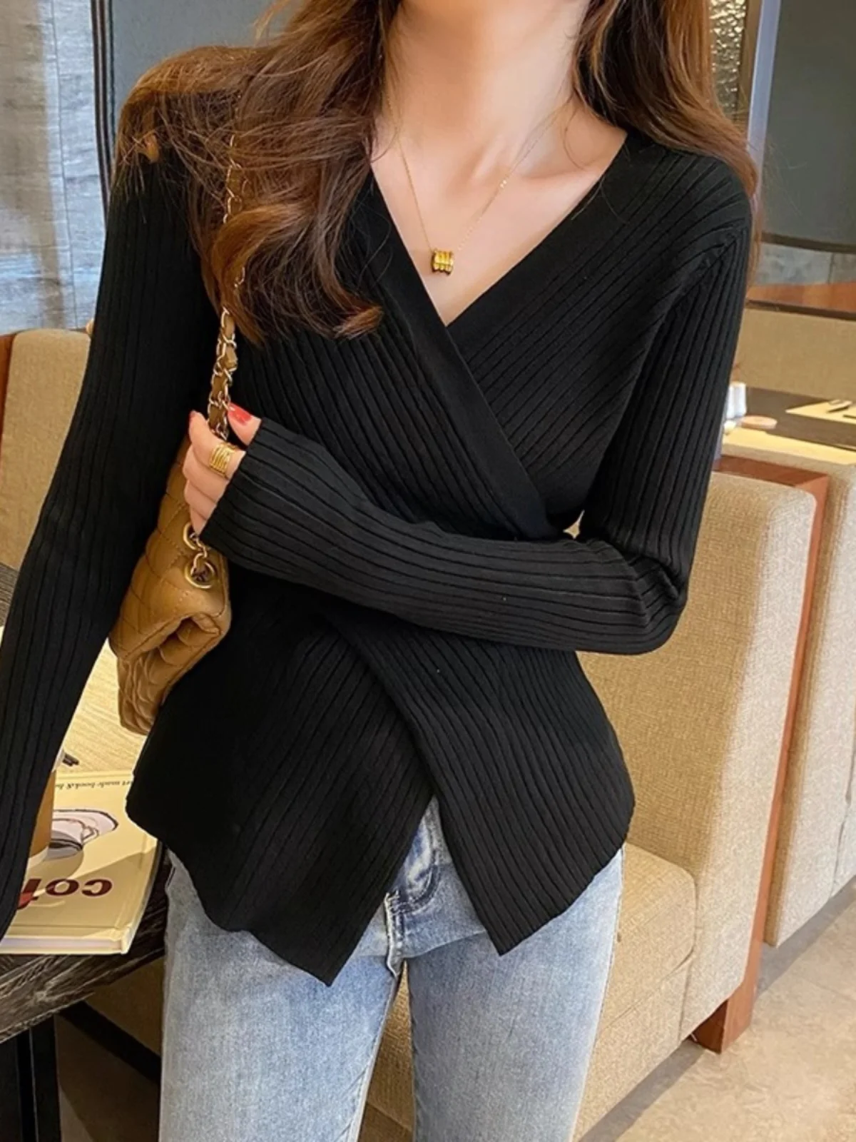 

Women's Knitted Base Shirt V-Neck Cross Design Slim Fit Inner Wear Fashionable Korean Style Long Sleeve Pure Color Commute Wind