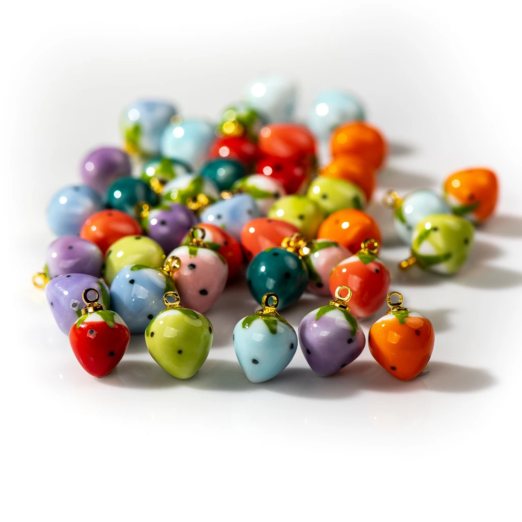 5pcs Hand-made small Strawberry Ceramic Pendant Retro Style Jewelry Fruit Beads Jewelry Part For Necklace #XN604