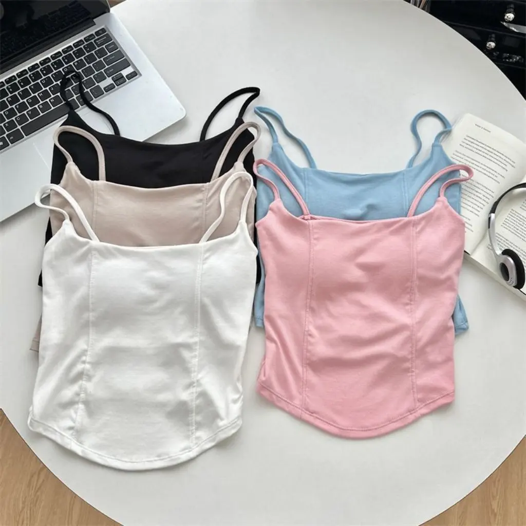 

Жилет с тонким плечевым ремнем в гонконгском стиле, сексуальный короткий верхний топ с накладкой на грудь, красивый дизайн спины для модных женщин