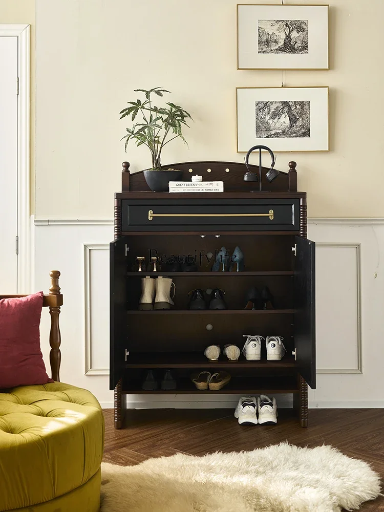 

PJ13French retro solid wood shoe cabinet integrated with a wall and a door locker
