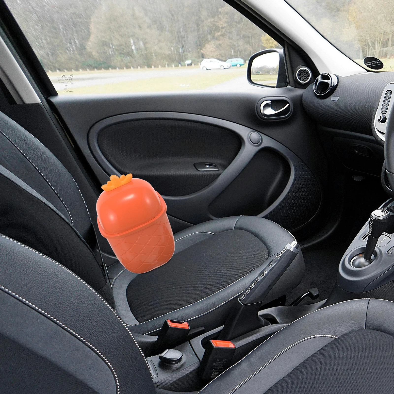 

Car Trash Can ange Plastic Small Waste Bin Lid for Desktop Office Cute Mini Garbage Bin Car Garbage CanTrash Can Bedroom