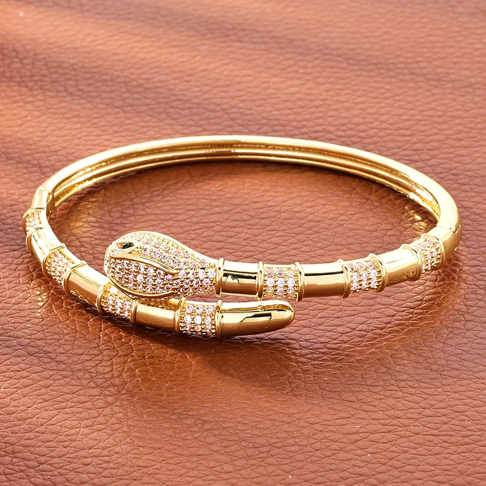 

Golden Serpentine Bamboo Knot Inlaid Zircon Women's Bracelet Fashion Personality Luxury Charm Jewelry