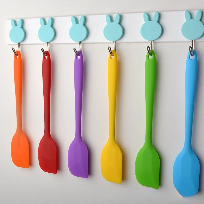 Multiple Color Silicone Baking Spatula Heat-Resistant Non-stick Cooking Kitchen Utensils Non-deformable Soft Baking Spatula