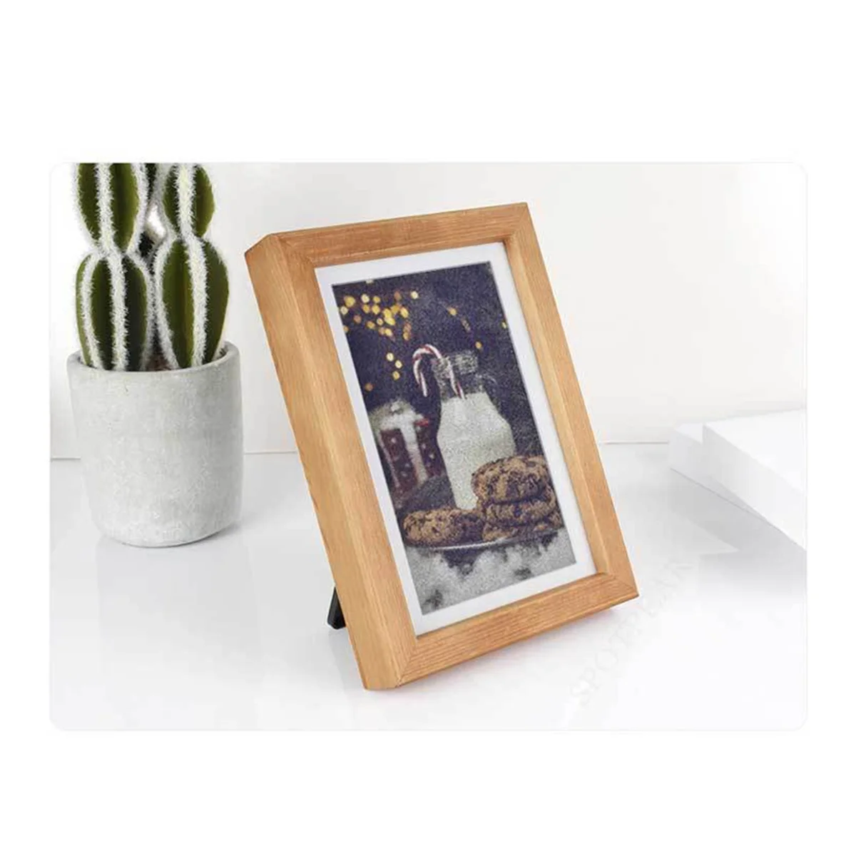 

【New User Coupon】7.3 Inch Full Color E-Paper Display 800x480 Ideal for Calendars, Quotes, and Paintings